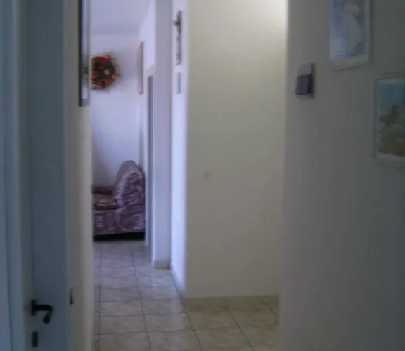 Dom wakacyjny Elegante Con Terrazzo E Giardino